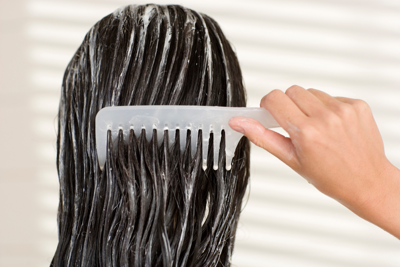 Как использовать вычесанные волосы